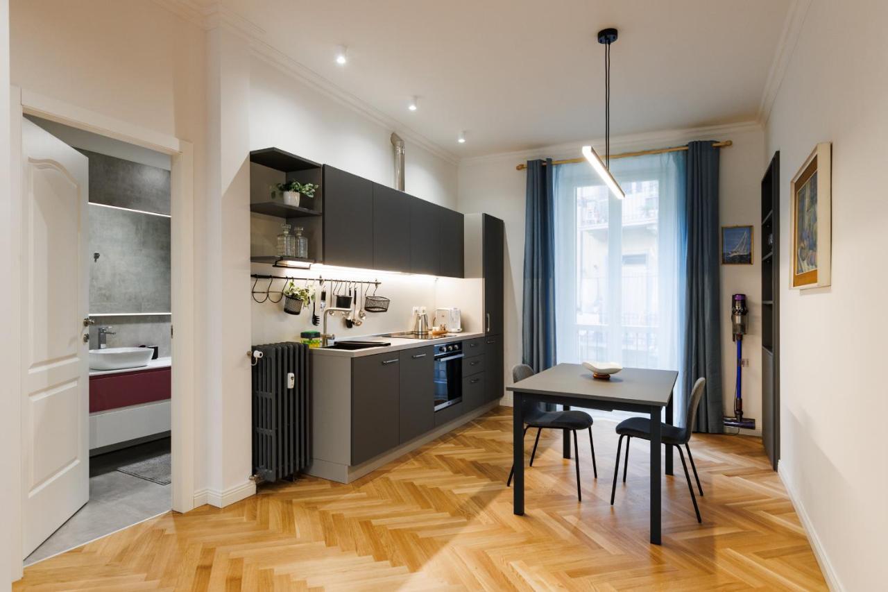Apartamento Easy Flat Manin Turín Exterior foto